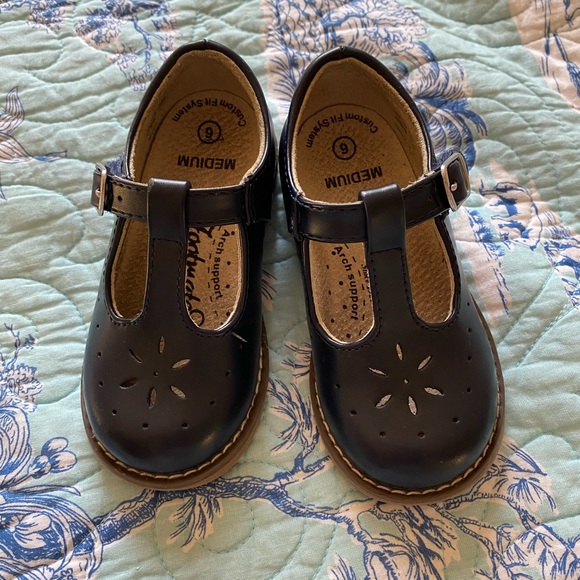 FootMates Other - Footmates Harper navy blue Mary Janes